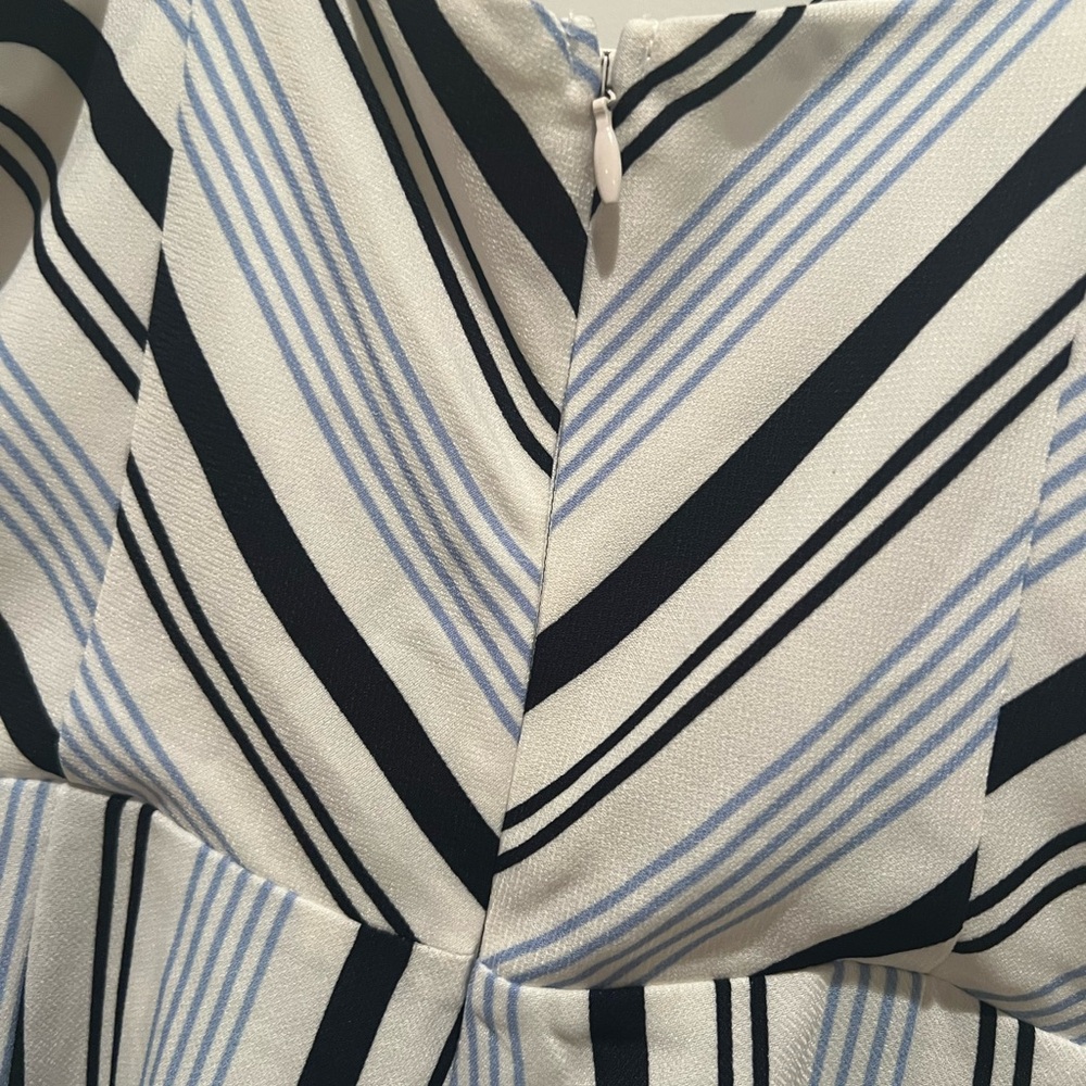 Adelyn Rae Nordstrom V Neck Striped Wide Leg Jumpsuit Woman XS Lined - Picture 11 of 11